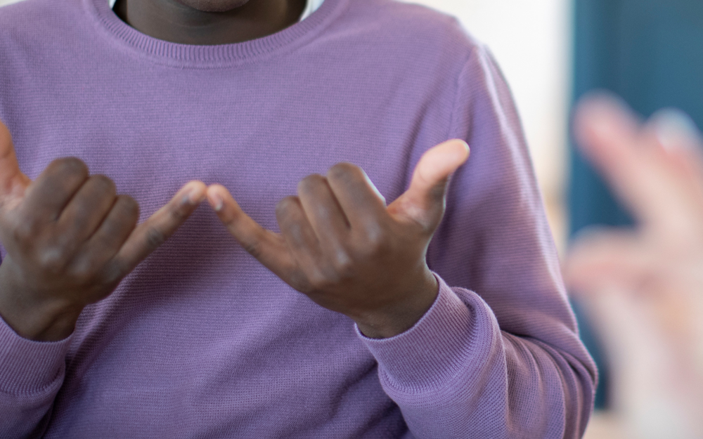 Communication strategies to support someone who has a hearing ...